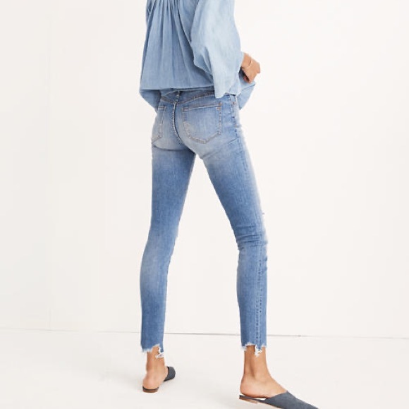 Madewell 9" Mid-Rise Skinny Jeans in Frankie Wash: Torn-Knee Edition Sz 24 - Picture 3 of 14